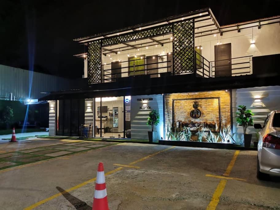 The Sky Inn Kuantan Esterno foto