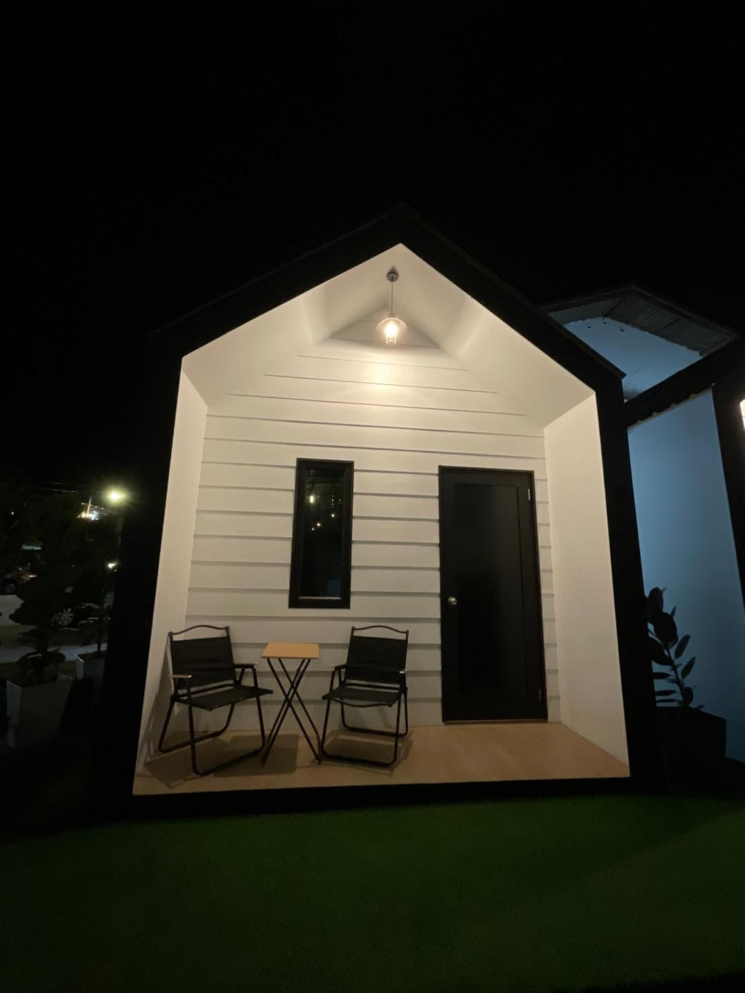 The Sky Inn Kuantan Esterno foto