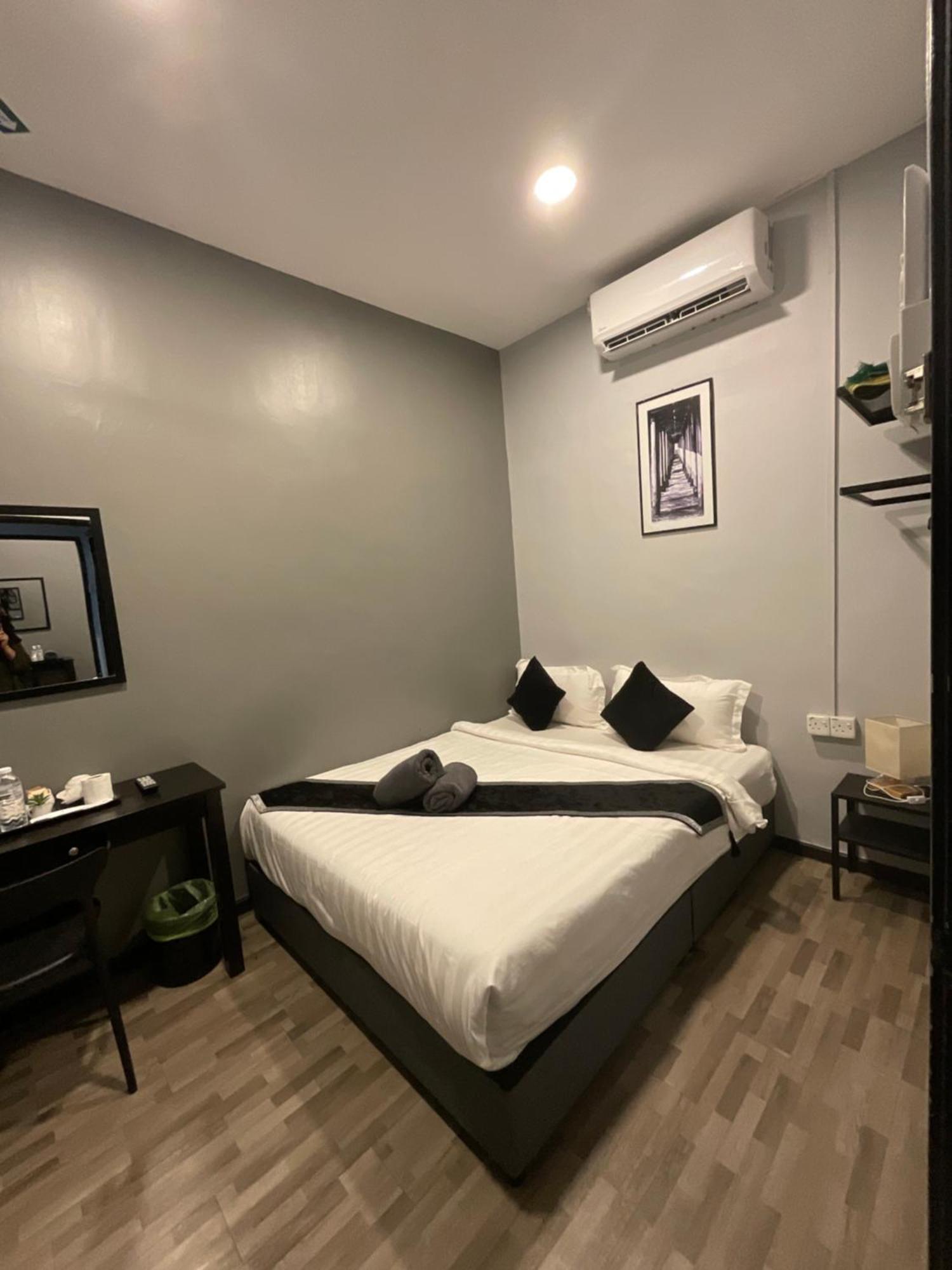 The Sky Inn Kuantan Esterno foto